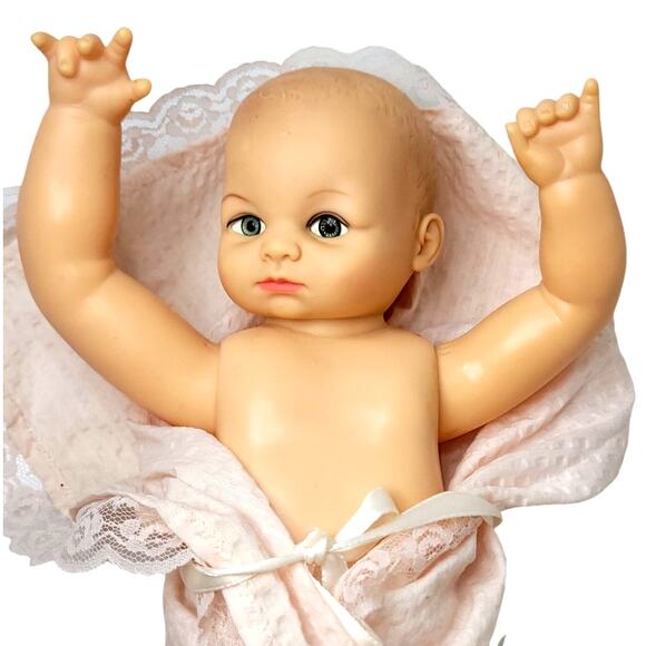 14" 1970's Vintage Cameo's "Miss Peep" Baby Doll - - Picture 3 of 10